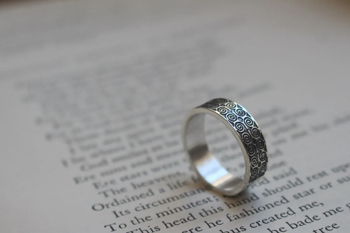 Dwennimmen, African Adinkra ring in silver
