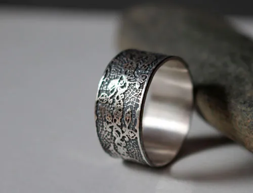 Embroidery, elegant lace ring in sterling silver