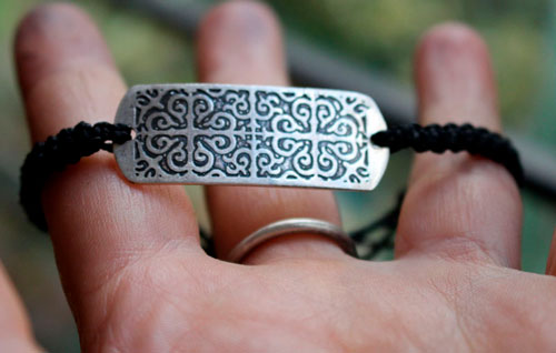 Enguerrand, medieval bracelet in sterling silver and macrame