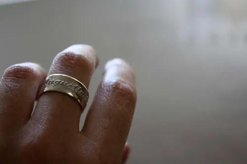 Family bond, personalized raised names ring in sterling silver