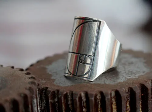Fibonacci, the mathematical sequence signet ring in silver