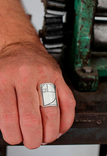 Fibonacci, the mathematical sequence signet ring in silver