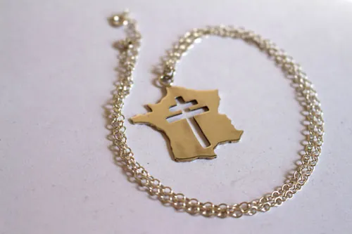 France history, map of France and cross of Lorraine pendant in silver
