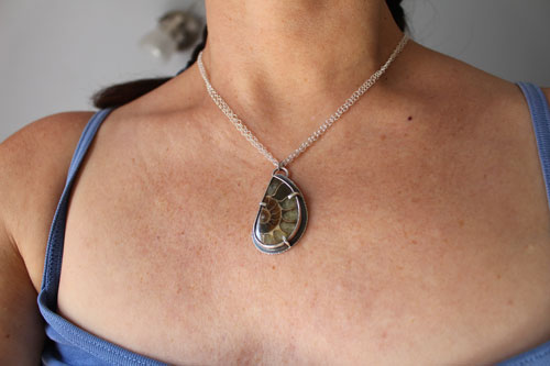 From the bottom of the ocean, underwater exploration necklace in silver and fossil ammonite