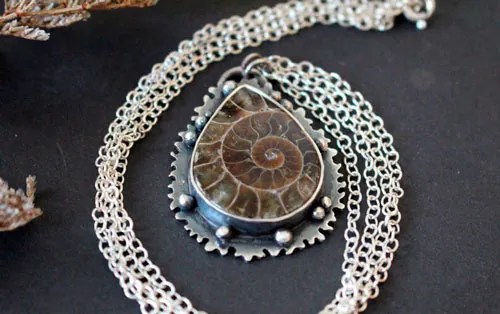 From the heart of the sea, marine fauna necklace in silver and ammonite
