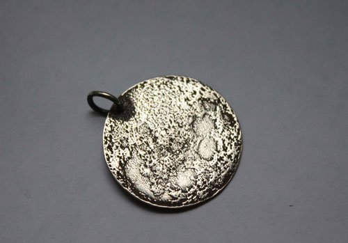 Full moon, nocturnal satellite pendant in sterling silver