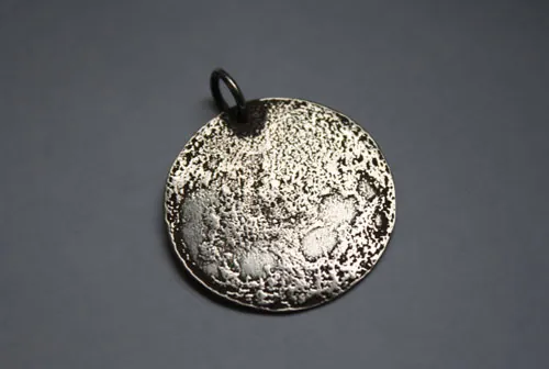 Full moon, nocturnal satellite pendant in sterling silver