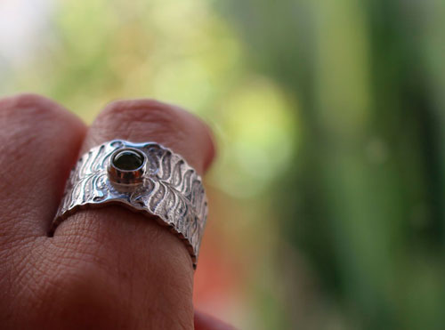 Fern flower, legend from Eastern Europe ring in sterling silver and peridot 