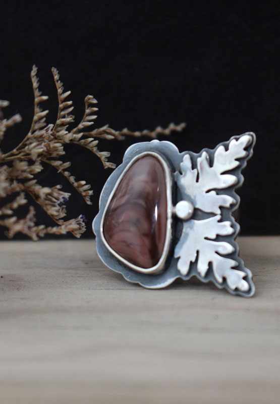 Flowering, botanical ring in silver and imperial jasper