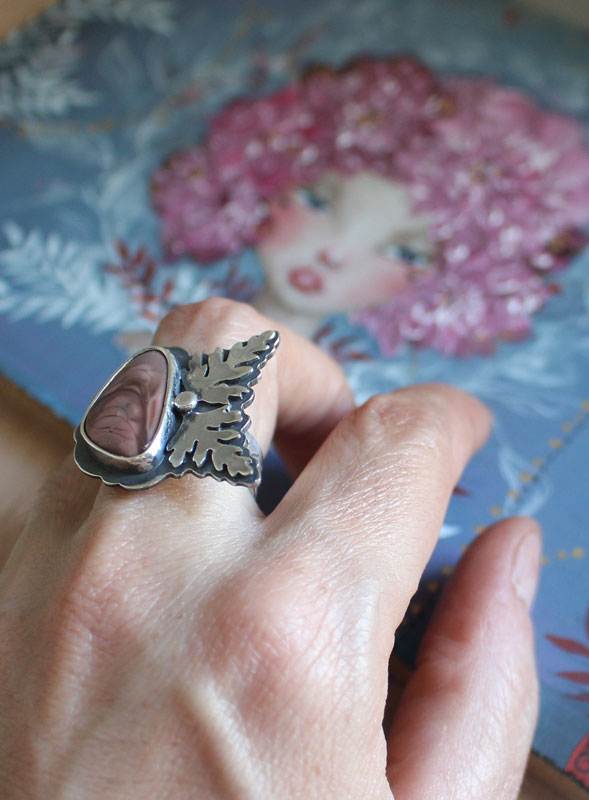 Flowering, botanical ring in silver and imperial jasper