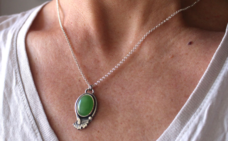Green ginkgo, leaf necklace in silver and green agate