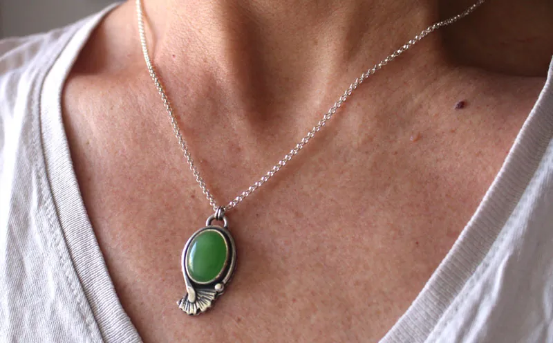 Green ginkgo, leaf necklace in silver and green agate
