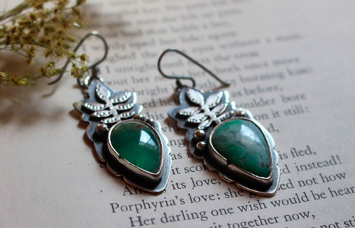 Growth, botanical earrings in sterling silver and chrysoprase