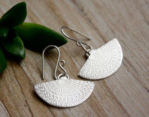Han’i, Japanese fan earrings in sterling silver