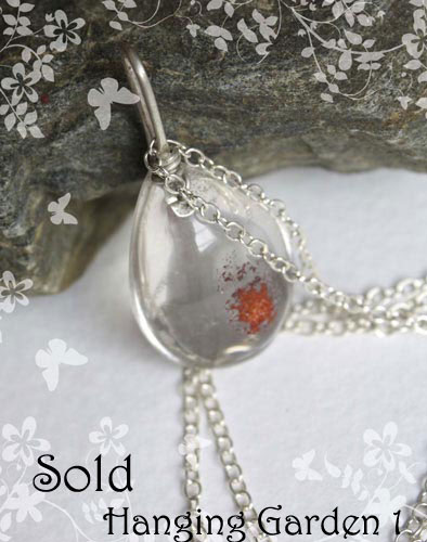 Hanging garden, Babylon mystery necklace in silver and phantom quartz