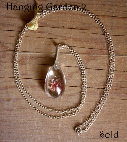 Hanging garden, Babylon mystery necklace in silver and phantom quartz