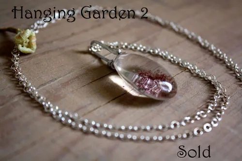 Hanging garden, Babylon mystery necklace in silver and phantom quartz