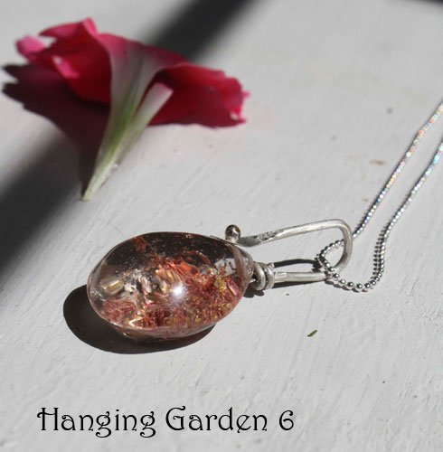 Hanging garden, Babylon mystery necklace in silver and phantom quartz