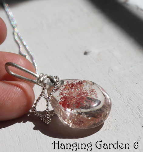Hanging garden, Babylon mystery necklace in silver and phantom quartz