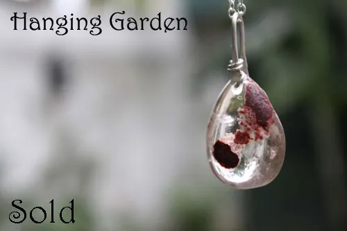 Hanging garden, Babylon mystery necklace in silver and phantom quartz