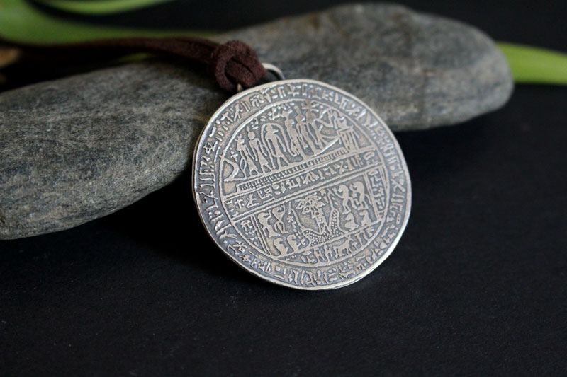 Harnetatf hypocephalus, egyptian necklace in sterling silver