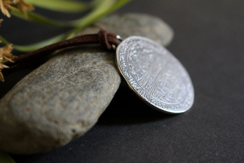 Harnetatf hypocephalus, egyptian necklace in sterling silver