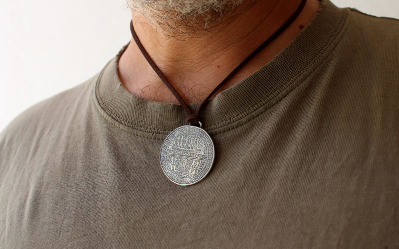Harnetatf hypocephalus, egyptian necklace in sterling silver