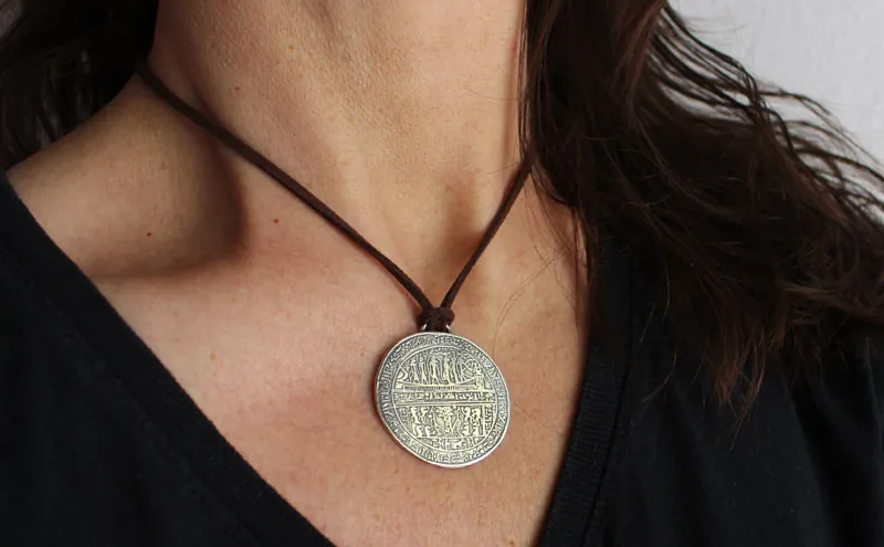 Harnetatf hypocephalus, egyptian necklace in sterling silver
