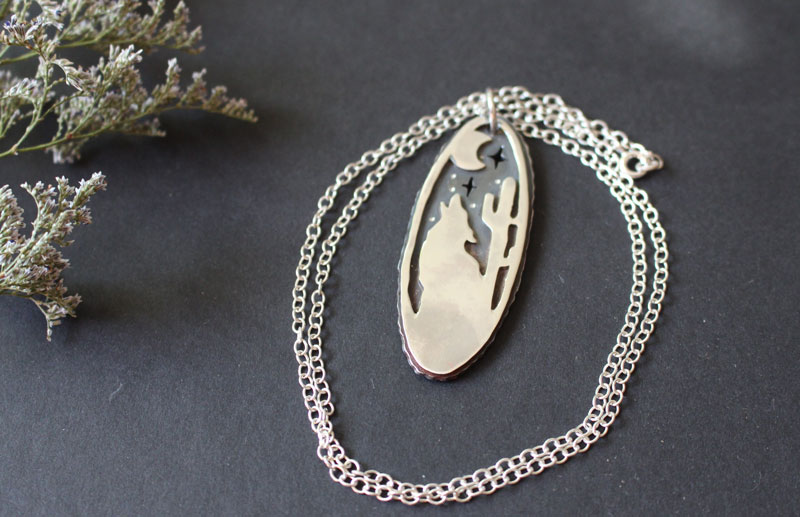 Howling at the moon, desert coyote necklace in sterling silver