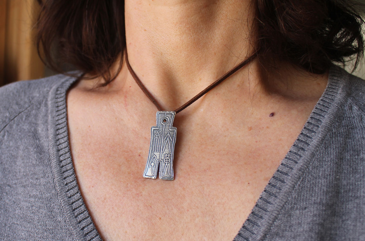 Huo bu, imperial Chinese coin necklace in silver