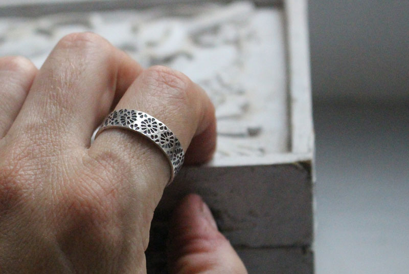 Hanabi, Japanese stylized flower ring in sterling silver