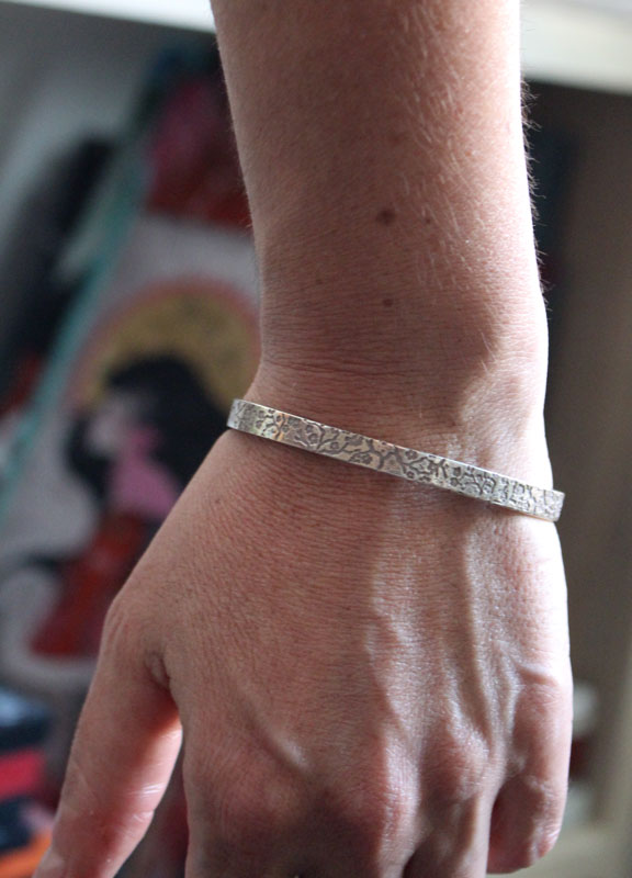 Haru, japanese branches and cherry blossom bracelet in silver