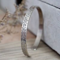 Haru, japanese branches and cherry blossom bracelet in silver