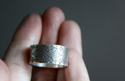 Huichol, Mexican tribal geometric ring in silver