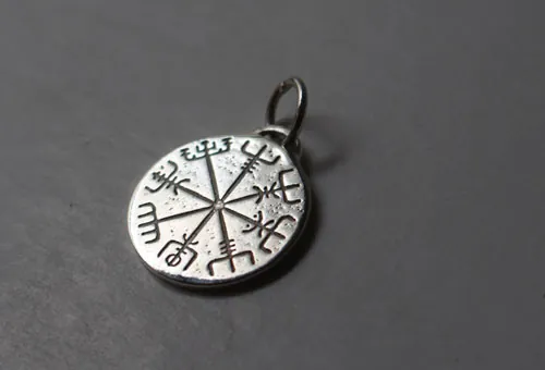 Icelandic rune, Celtic Galdrastafir talisman pendant in silver