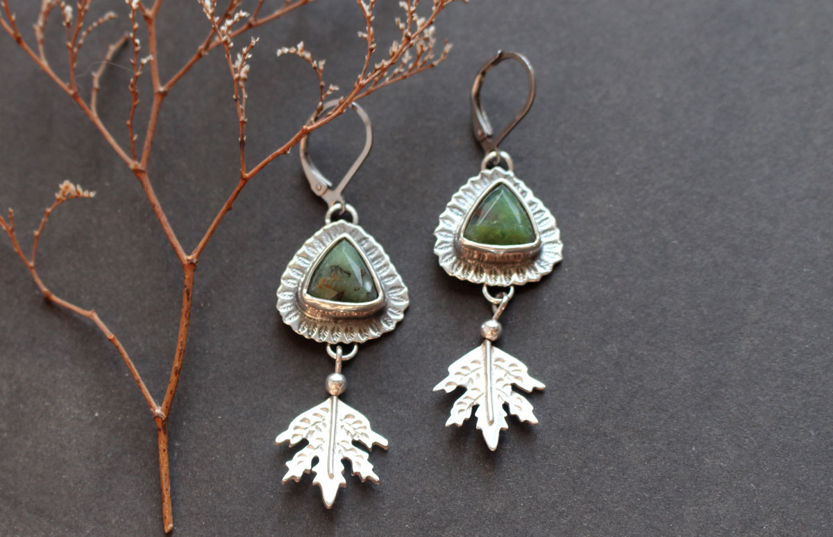 In the heart of the forest, leaf earrings in silver and chrysoprase