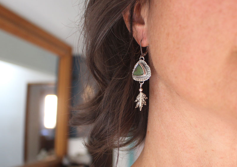 In the heart of the forest, leaf earrings in silver and chrysoprase