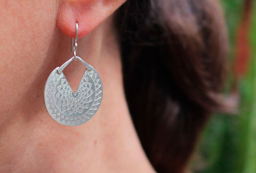 Inca sun, Pre-Hispanic celestial earrings in silver