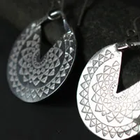 Inca sun, Pre-Hispanic celestial earrings in silver