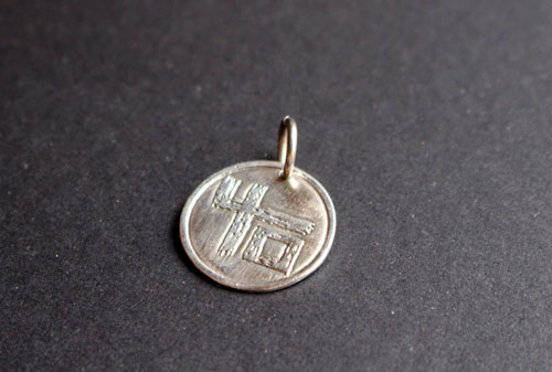 Indochine 40, French rock band anniversary pendant in silver