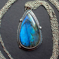 Invisible to the eye, Little Prince quote necklace in silver and labradorite