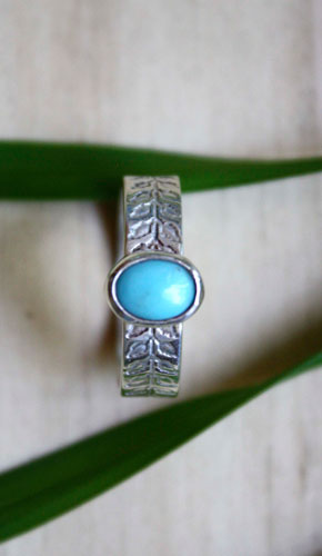Ipomoea, climbing plant ring in silver and turquoise