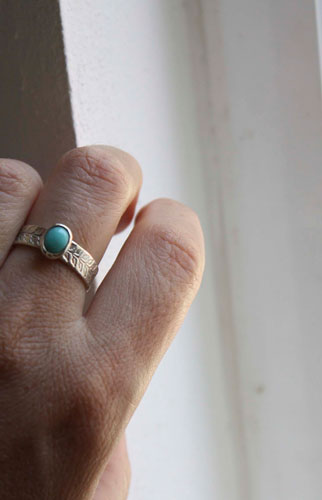 Ipomoea, climbing plant ring in silver and turquoise
