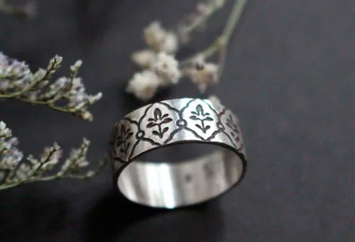 Iris, Art Nouveau flower ring in sterling silver
