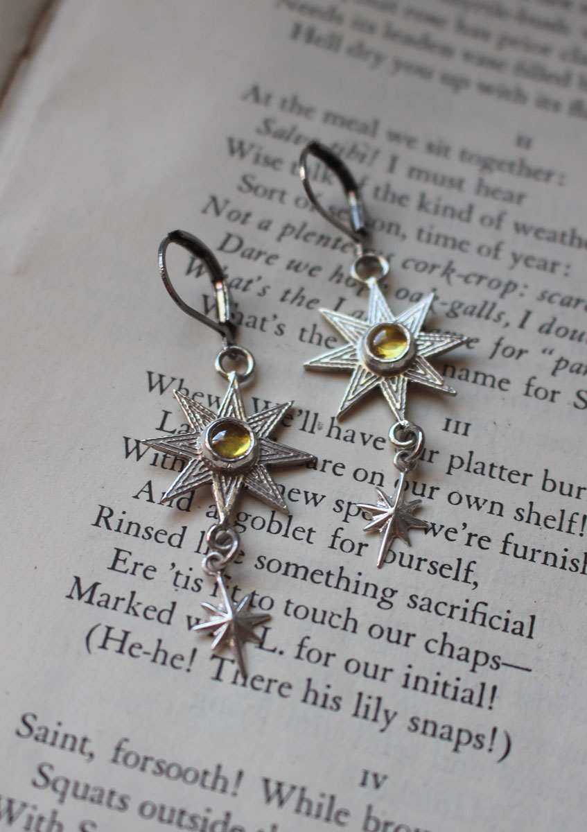 Ishtar, Mesopotamian star earrings in silver and yellow zircon