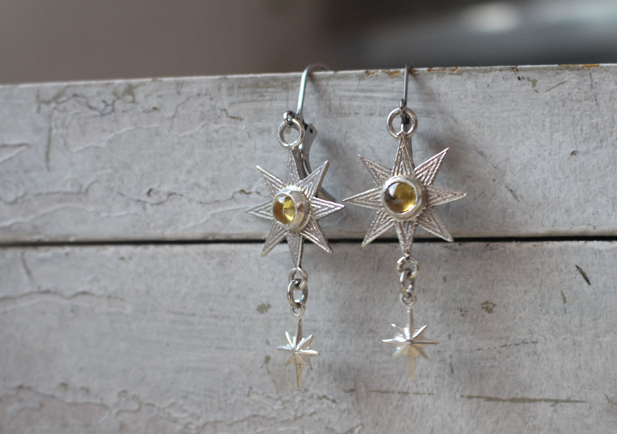 Ishtar, Mesopotamian star earrings in silver and yellow zircon