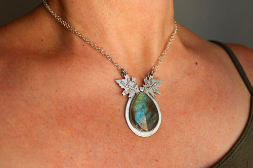 Ice leaves, leaves necklace in silver and labradorite