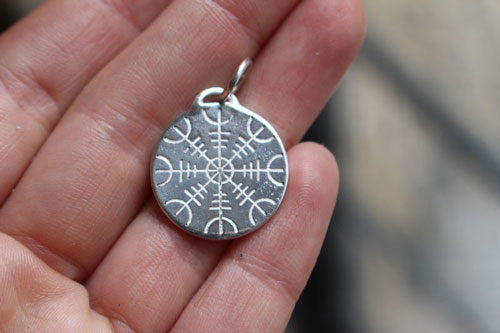 Icelandic rune, Celtic Galdrastafir talisman pendant in silver