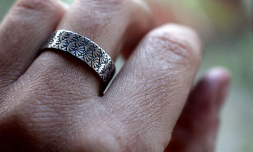 Ineko, Japanese flower ring in sterling silver