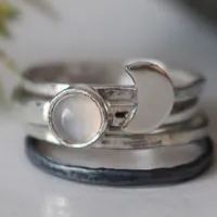 Journey to the moon, stackable ring in silver and moonstone